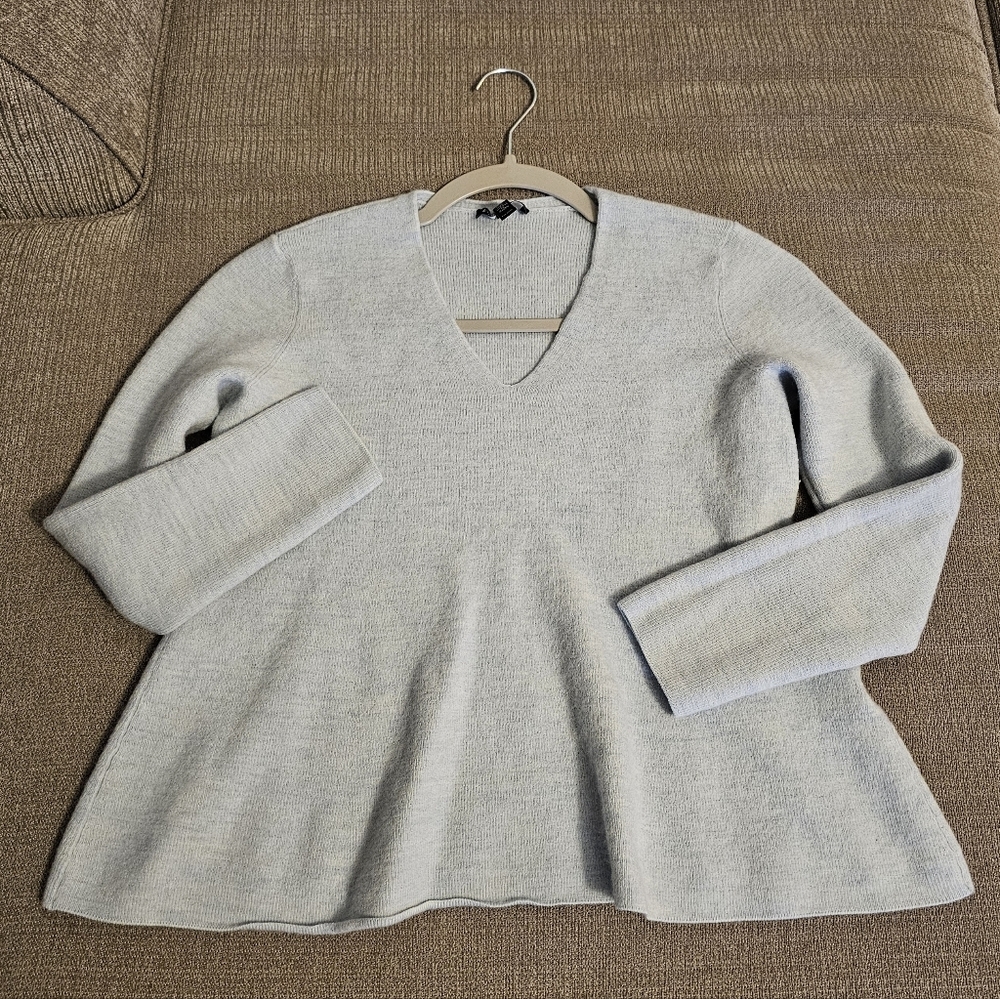 Eileen Fisher Super Fine Merino Wool Light Gray Neutral Sweater Medium Petite